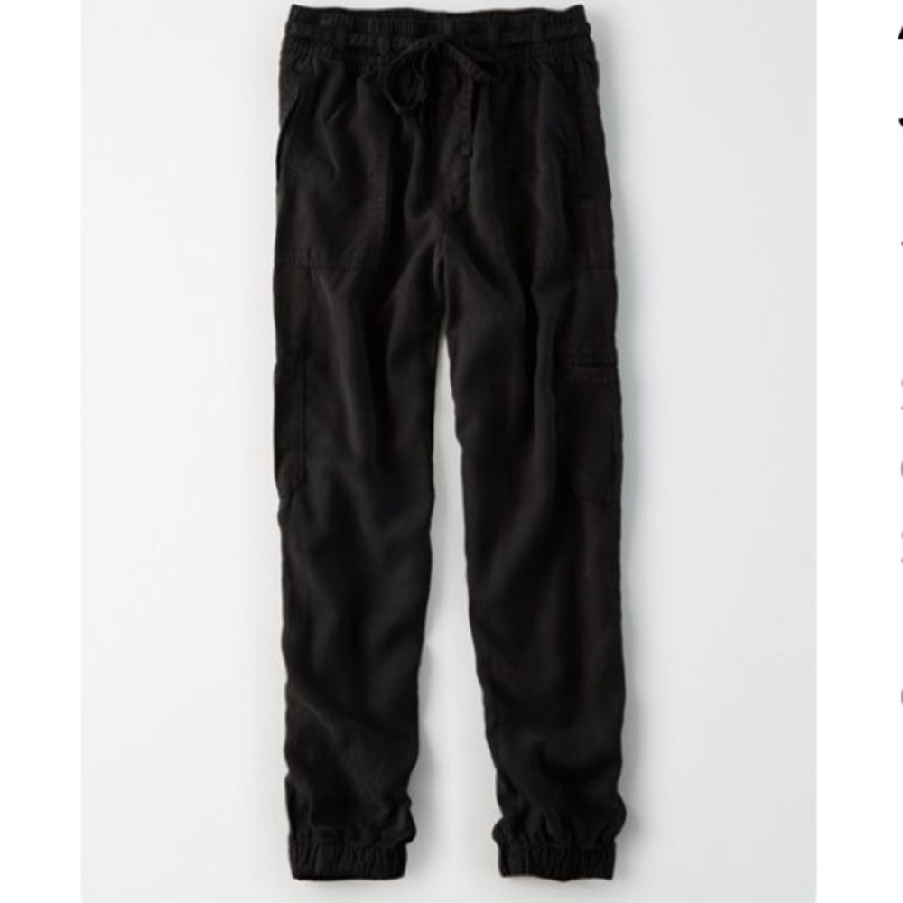 American Eagle 🦅 AE High-Waisted Cargo Jogger Pant Onyx Black Large